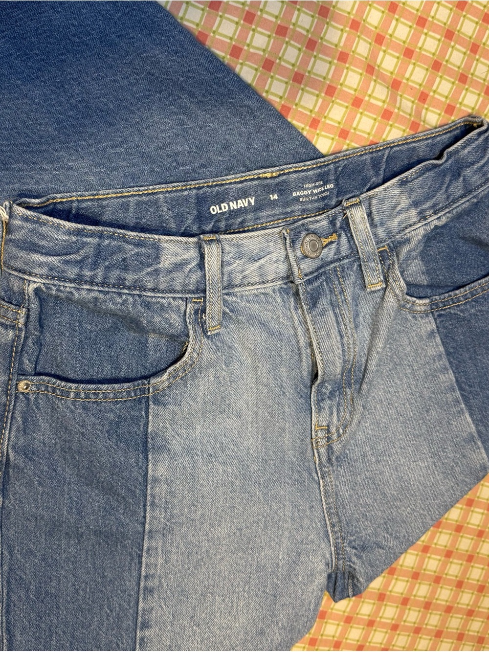 Junior Old Navy Two-Tone Blue Baggy Jeans